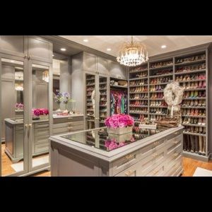 Meet your Posher, Carli